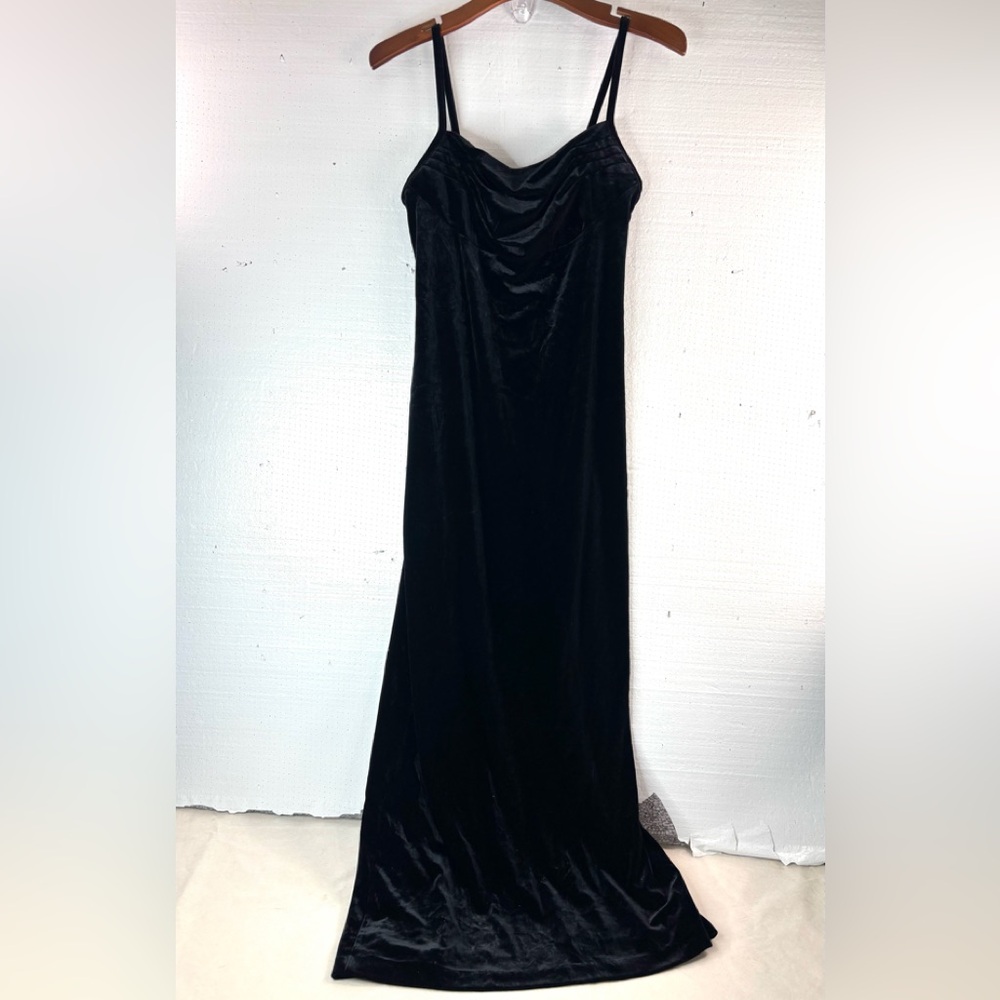 AGB Dress 8 Whimseygoth Velvet Stretch Formal Maxi Dress in Black - Date Night